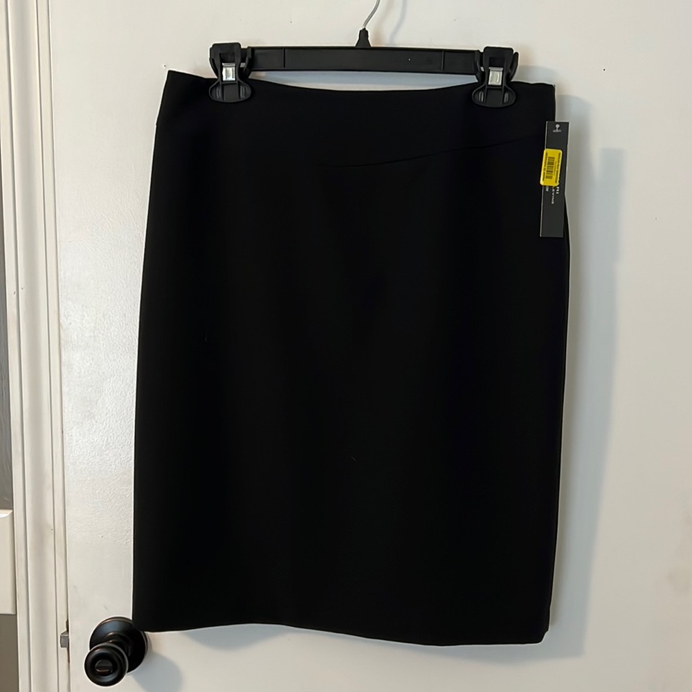 Size 10 Tahari Black Suit Skirt NWT!